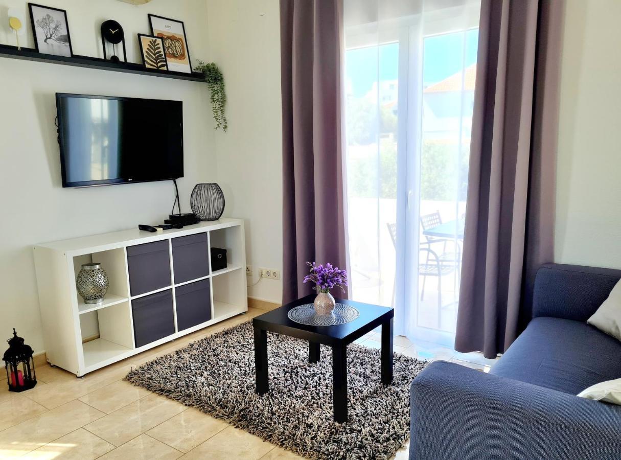 Apartment In Murter Exterior foto