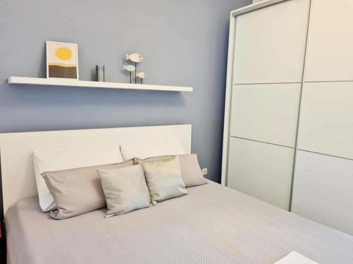 Apartment In Murter Exterior foto